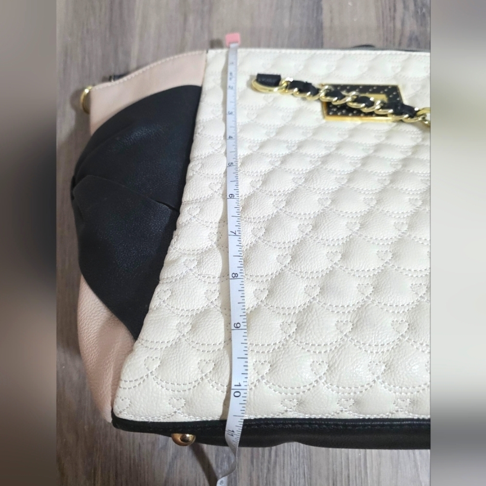 Betsey Johnson Quilted Colorblock Tote Bag - Gently Used - Picture 7 of 14